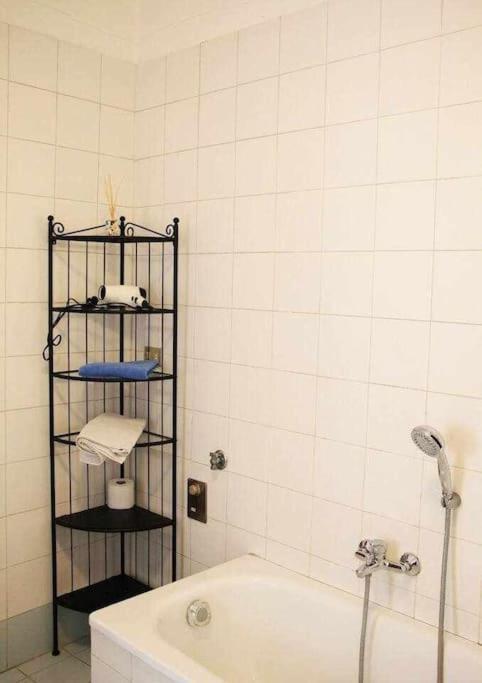 Antica Casa Odone Apartment Asti Bagian luar foto
